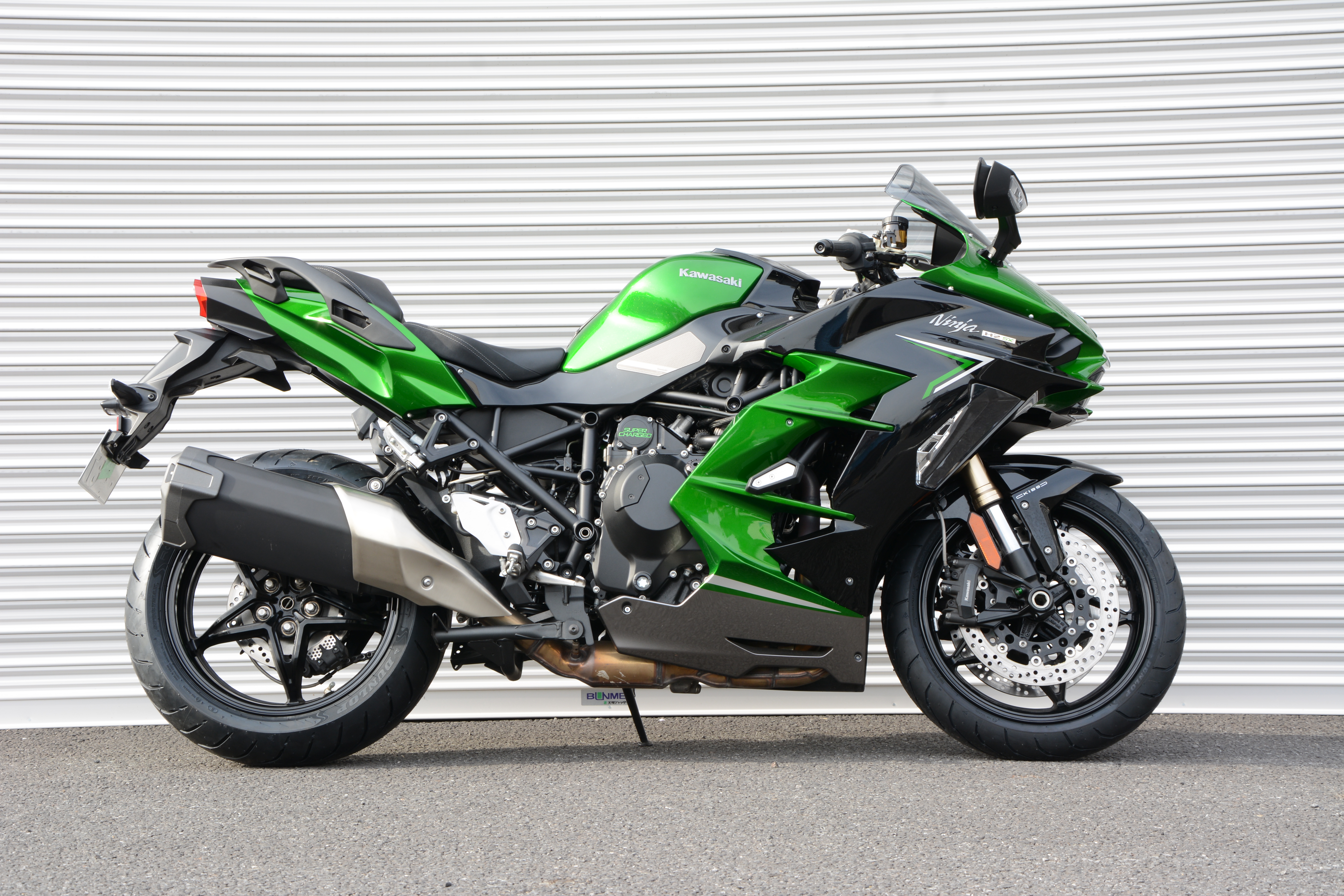 Ninja H2 SX